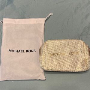 NEW | ✨ Michael Kors Sparkling Gold Pouch ✨